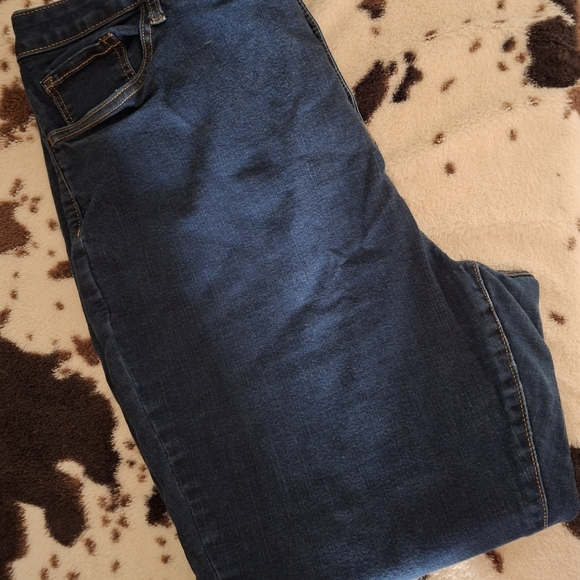 Sonoma Women's Blue Jeans - Picture 5 of 5